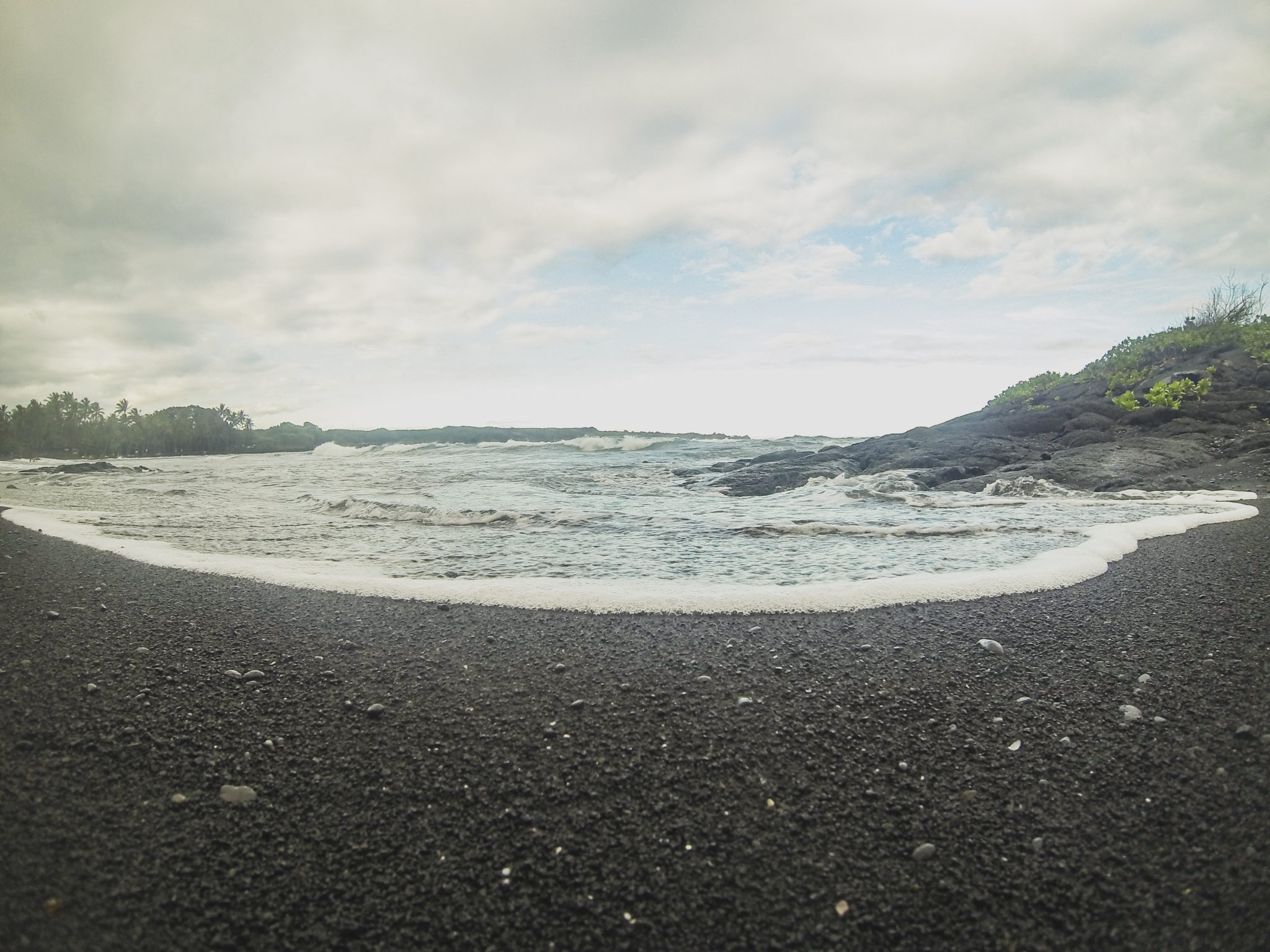 How To Visit The Punaluu Black Sand Beach On The Big Island