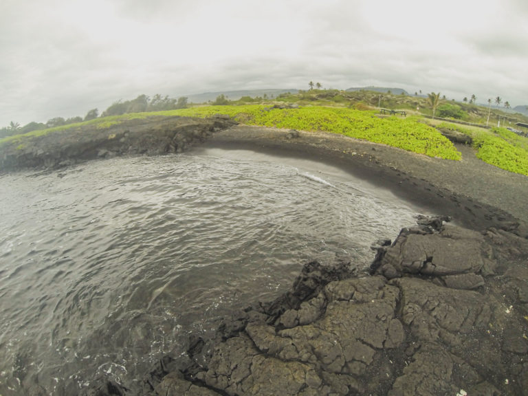 How To Visit The Punaluu Black Sand Beach On The Big Island