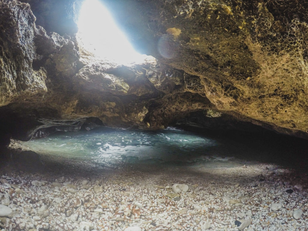 SECRET MERMAID CAVE ON OAHU Here S How To Get There   Secret Mermaid Cave 2 1050x788 