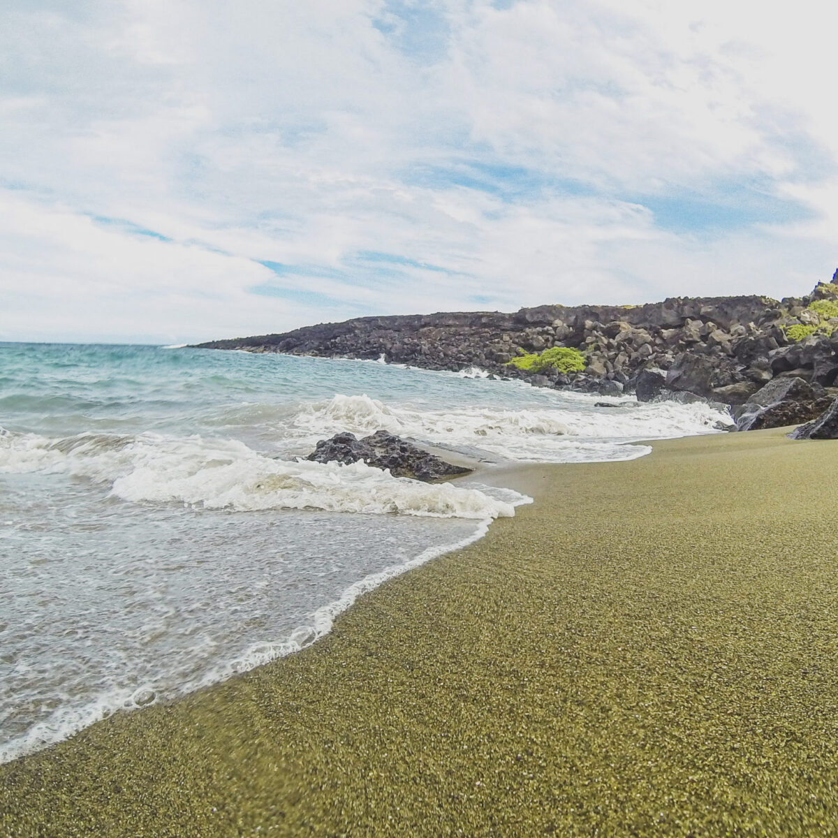 how to get to the green sand beach