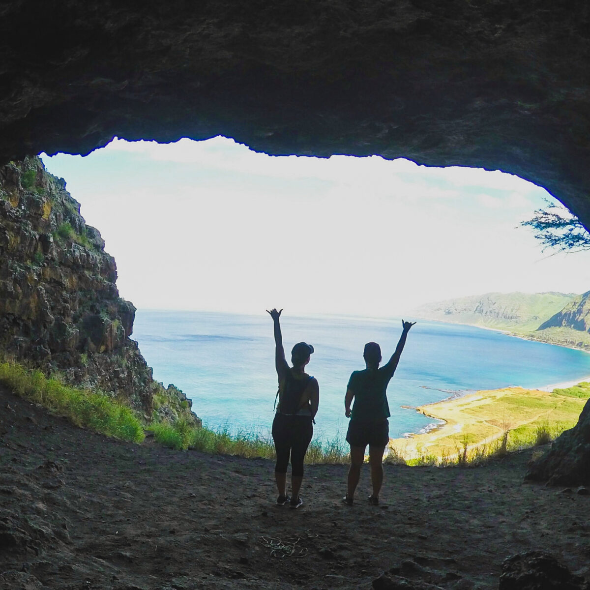 Upper Makua cave