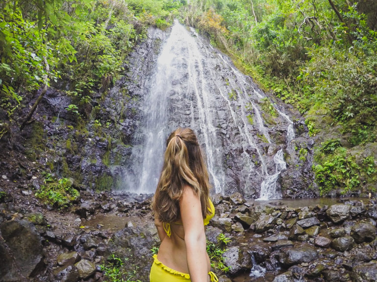 waterfall hikes oahu hawaii
