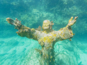 Christ of the Abyss snorkel tour